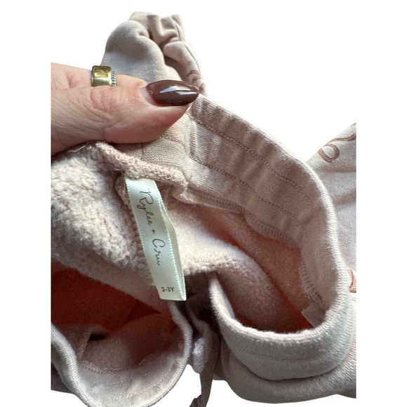 Rylee + Cru Baby Girls Bow Print Sweatshirt Jogger Set 2- 3T Beige Fleece - Picture 7 of 7